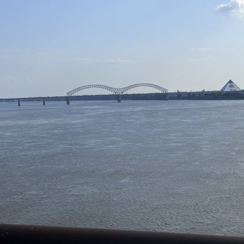 Big River Crossing - Hernando-Desoto bridge - Hiking Near Me - Memphis, Tennessee Big River Crossing - Hernando-Desoto bridge - Hiking Near Me - Memphis, Tennessee