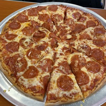 5Star Pizza - Pepperoni pizza - Pizza Near Me - Visalia, California
