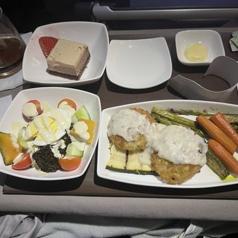 Hawaiian Airlines - Truffle risotto cake - Airlines Near Me - Honolulu, Hawaii Hawaiian Airlines - Truffle risotto cake - Airlines Near Me - Honolulu, Hawaii