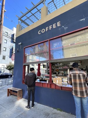 Linea Caffe by null