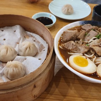 SHINYI Handmade Dumplings - Dumplings Near Me - Toronto, Ontario