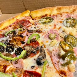 Rusted Sun Pizzeria - Half Combo Pizza Half Hawaiian Pizza w jalapeño