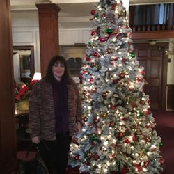 Wamsutta Club - My Sister and the Wamsutta Christmas Tree at the entrance.