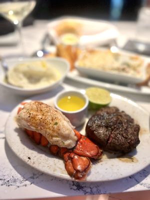 Ruth's Chris Steak House by null