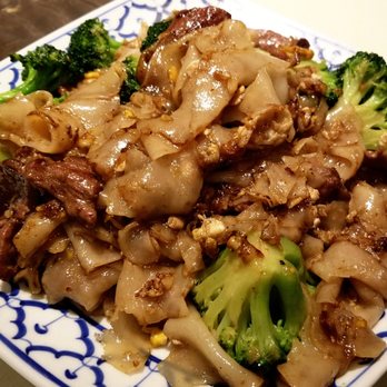 President Thai - Pad See EW with Beef - Thai Near Me - Pasadena, California