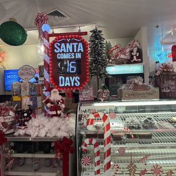 Dewar's Candy Shop - Ice Cream & Frozen Yogurt Near Me - Bakersfield, California
