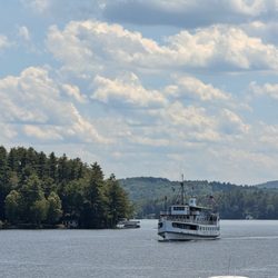 Mount Washington on Lake Winnipesaukee