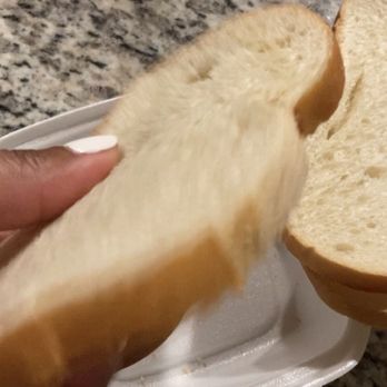 Vino E Pasta - White bread not toasted no garlic no nothing. - Italian Near Me - Tampa, Florida