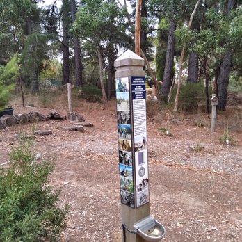 Macclesfield ANZAC Memorial Gardens - Pole - Parks Near Me - Macclesfield, SA