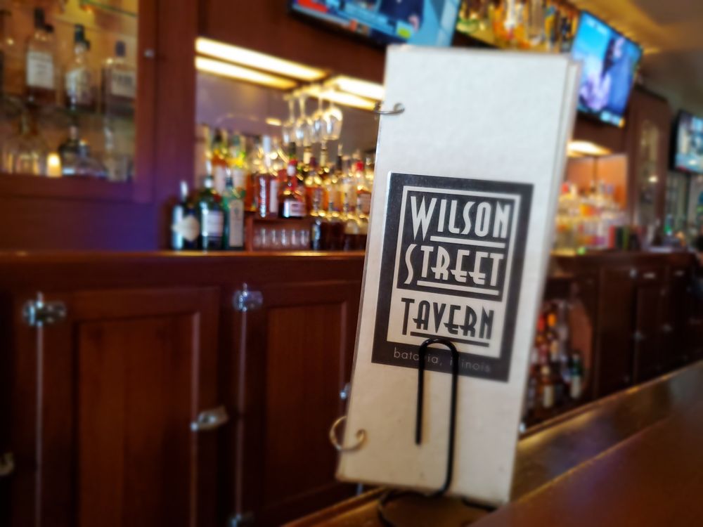 WILSON STREET TAVERN Updated September 2024 17 Reviews 105 E