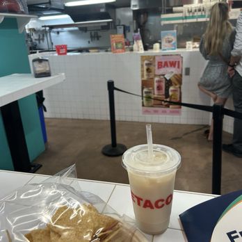 OneTaco - Nachos, queso, horchata - Tacos Near Me - Austin, Texas