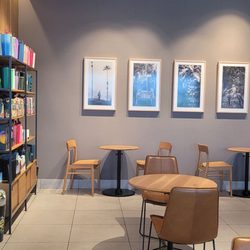 Starbucks - Indoor seating