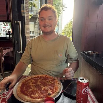 Pizza Fresca - Pizza - Pizza Near Me - Saint-Gilles, BRU Pizza Fresca - Pizza - Pizza Near Me - Saint-Gilles, BRU
