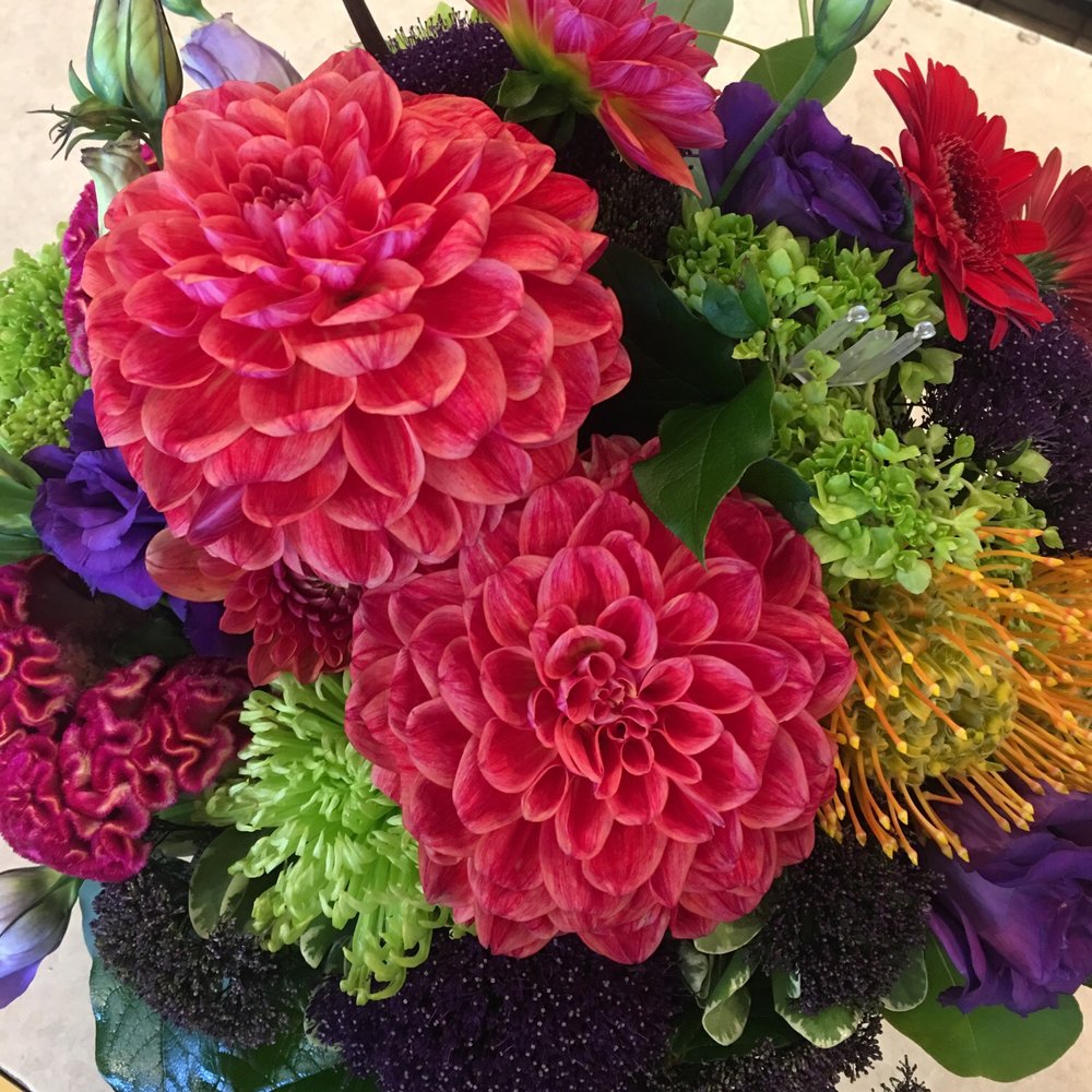 Beautiful bright and fresh arrangements Beautiful bright and fresh arrangements