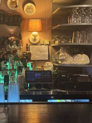 Quahog's Seafood Shack and Bar by null