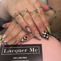 Lacquer Me Nail Bar