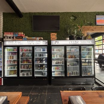 Hungry Sasquatch - All the drinks! - Pizza Near Me - Vancouver, Washington