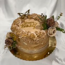 Golden Girl Birthday Cake