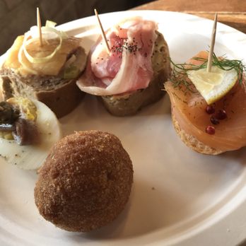 Osteria Al Squero - Tapas/Small Plates Near Me - Venezia, VE Osteria Al Squero - Tapas/Small Plates Near Me - Venezia, VE