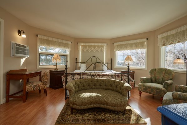 The Lady Macdonald Country Inn by null
