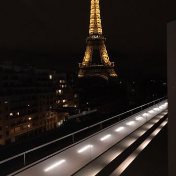Les Ombres - French Near Me - Paris, 75