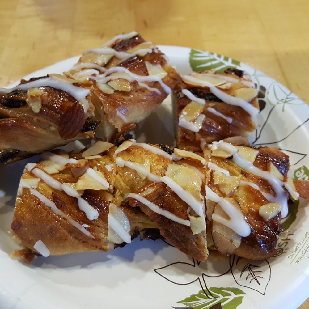 Andersen Bakery - Sliced Saffron Raisin Twist - Bakeries Near Me - San Mateo, California Andersen Bakery - Sliced Saffron Raisin Twist - Bakeries Near Me - San Mateo, California