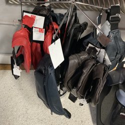 Ella's Boutique - Fanny packs