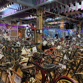 Bicycle Heaven - Ahh.. bikes !? - Museums Near Me - Pittsburgh, Pennsylvania