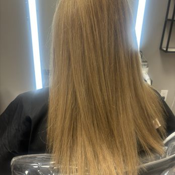Brianne Rae styles - Smoothness after glaze treatment - Hair Salons Near Me - Smithtown, New York