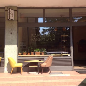 Kawiarnia Fabryczna - Curb appeal? Yass! - Cafes Near Me - Warsaw, MZ