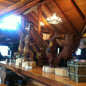 Camp 18 Restaurant - Very cute - American Near Me - Seaside, Oregon