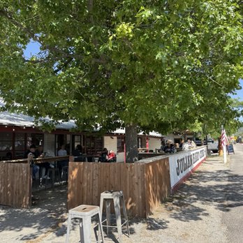 Julian Hard Cider - Outside - Beer, Wine & Spirits Near Me - Julian, California Julian Hard Cider - Outside - Beer, Wine & Spirits Near Me - Julian, California