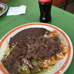 Comedor Huasteco el Huapanogo - Comida huasteca en la central de abastos. Cecina con enchiladas...magníficas!
