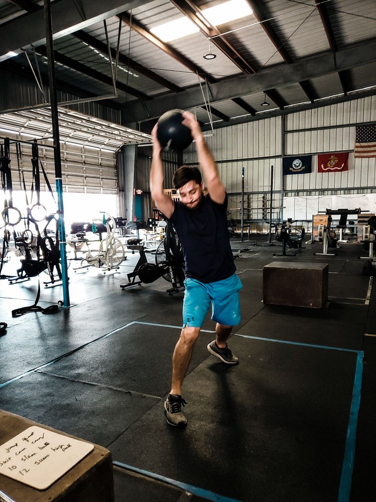 TIDAL WAVE FITNESS Updated August 2024 80 Photos 1501 Strand St, Galveston, Texas