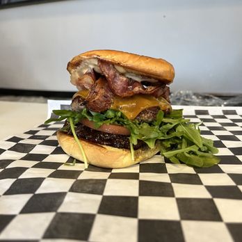 Jam Burger - The must love bacon burger - Burgers Near Me - San Marcos, Texas Jam Burger - The must love bacon burger - Burgers Near Me - San Marcos, Texas