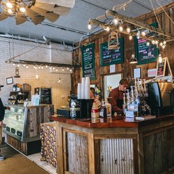 Evergreens Coffee and Bakeshop - Inside
