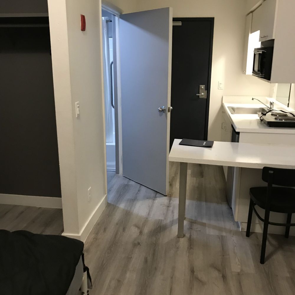 Island Flats - Apartments Near Me - San Diego, California Island Flats - Apartments Near Me - San Diego, California