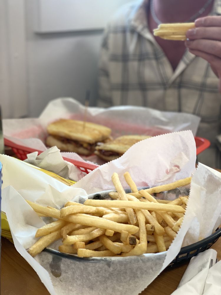 Jason's Restaurant