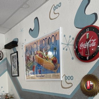 Daly's Flame Broiled Burgers - More of the great kitschy décor :-) - Burgers Near Me - Seminole, Florida Daly's Flame Broiled Burgers - More of the great kitschy décor :-) - Burgers Near Me - Seminole, Florida