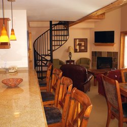 Snakedance Condominiums - Our lovely two-bedroom + loft condos are ideal for large groups and families. Includes living room fireplace & bar seating style in kitchen.
