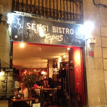 Sensi Bistro - Busy night! - Tapas/Small Plates Near Me - Barcelona, B Sensi Bistro - Busy night! - Tapas/Small Plates Near Me - Barcelona, B