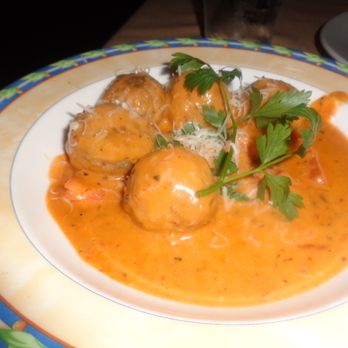 Carmel's Bistro Giovanni - Mediterranean Meatballs - Italian Near Me - Carmel, California Carmel's Bistro Giovanni - Mediterranean Meatballs - Italian Near Me - Carmel, California