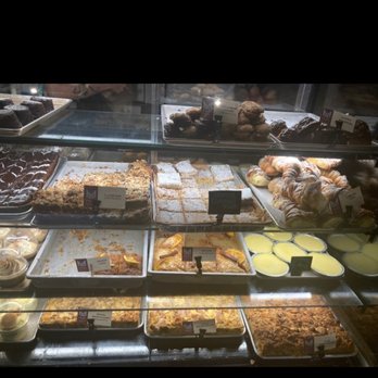 Mia's Bakery - Bakeries Near Me - Brooklyn, New York Mia's Bakery - Bakeries Near Me - Brooklyn, New York
