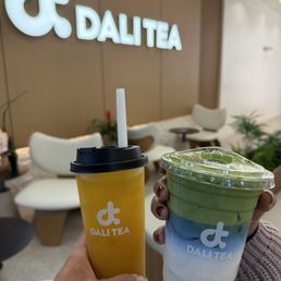 Mango Crush Blue Bloom Matcha Mango Crush Blue Bloom Matcha