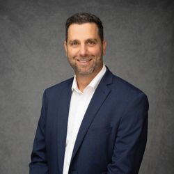 Seen Family Eyecare - Dr. Fadee Michael Bittar has been an eye doctor for almost two decades. He is accepting new patients at his Newport News office!
