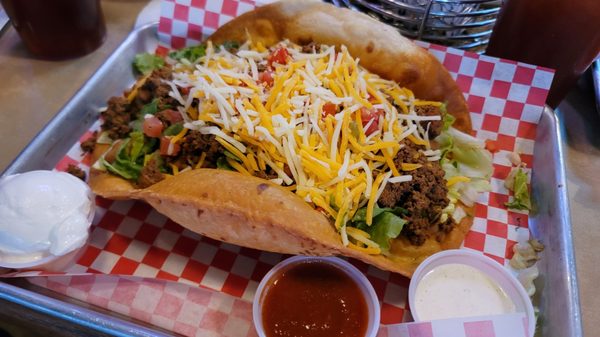 Cattle Drive Cafe & Bull Bar by null