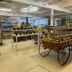 Eddie’s Farm Market