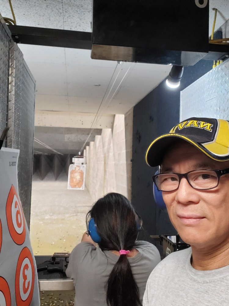 UNCLE RUDY’S INDOOR FIRING RANGE Updated July 2024 5000 Plaza E