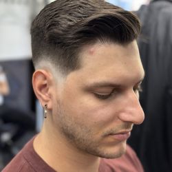 Columbia Barber Shop - Mid skin fade