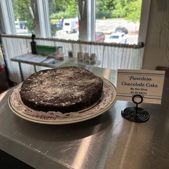 A Table - French Near Me - Ridgefield, Connecticut